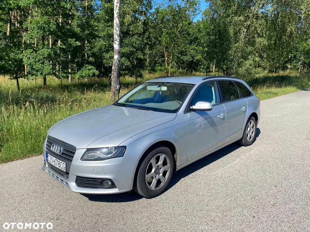 Audi A4 Avant - 1