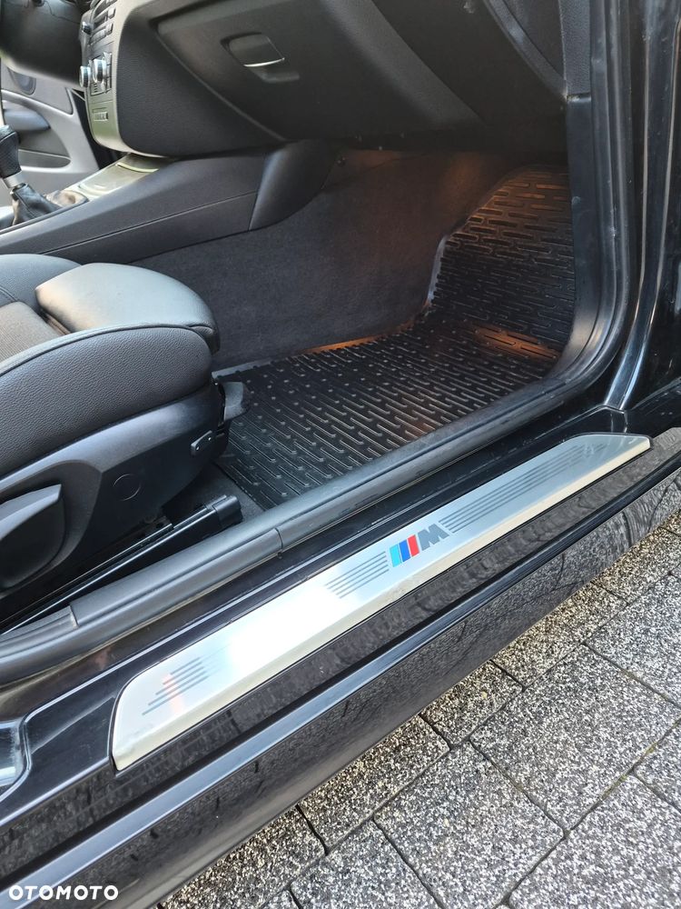 BMW Seria 1 - 15