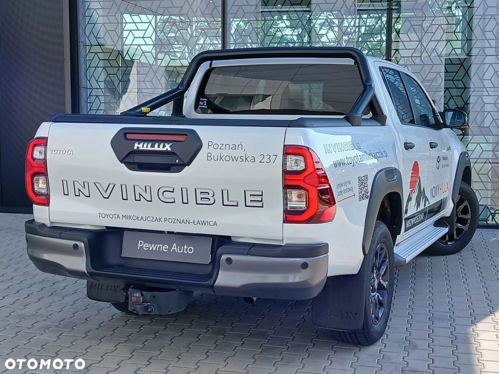 Toyota Hilux 2.8 D-4D mHEV Double Cab Invincible 4x4 - 12