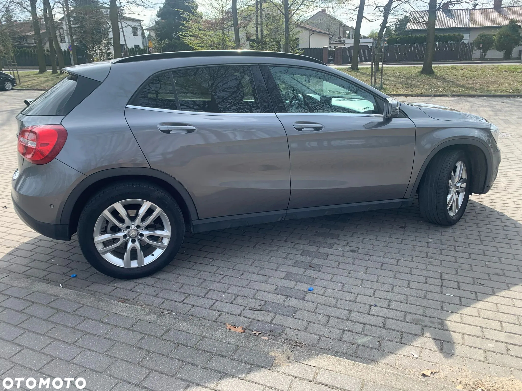 Mercedes-Benz GLA - 6