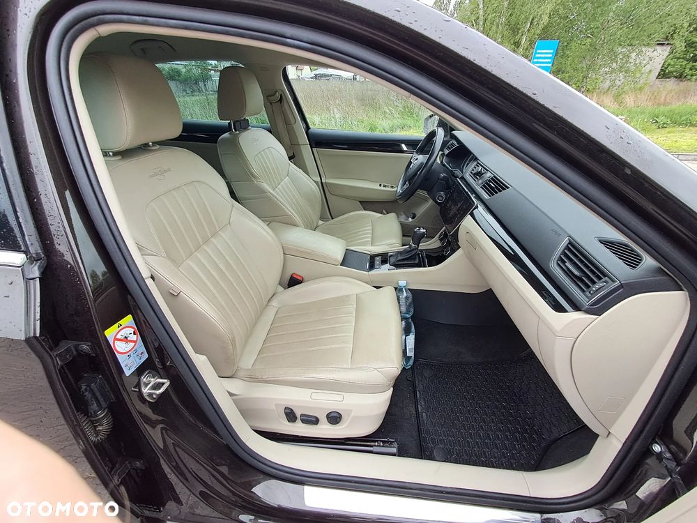Skoda Superb 2.0 TDI 4x4 L&K DSG - 16