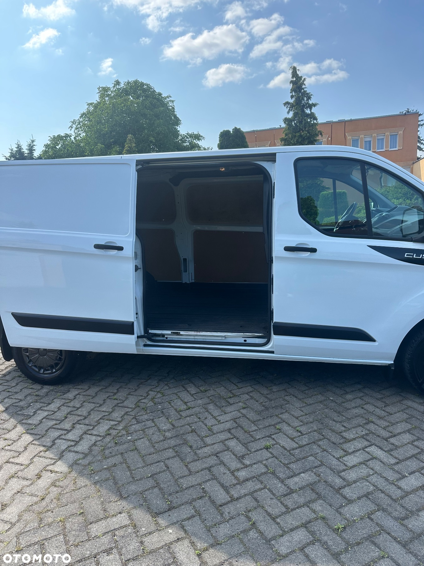 Ford Transit Custom - 14