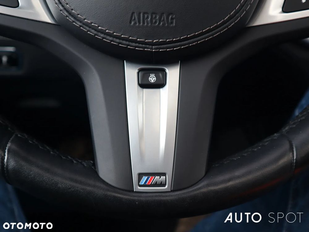 BMW X6 M50i - 22