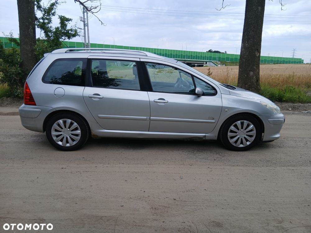 Peugeot 307 1.6 HDi Mistral - 1