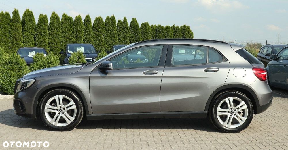 Mercedes-Benz GLA 200 (CDI) d 7G-DCT - 8