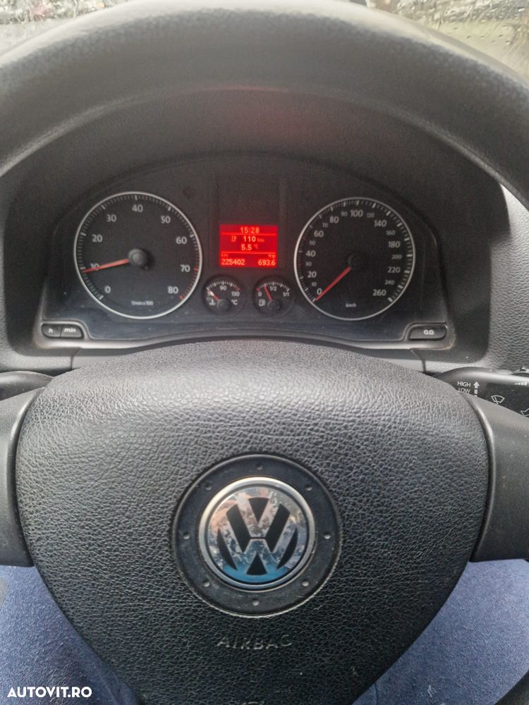 Volkswagen Golf 1.6 Highline - 6