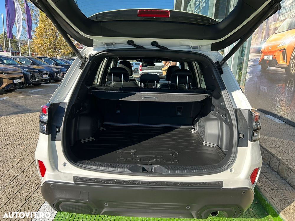 Subaru Forester 2.0 e-Boxer LinearTronic MHEV 4dventure - 6