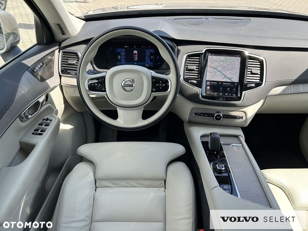 Volvo XC 90 - 36
