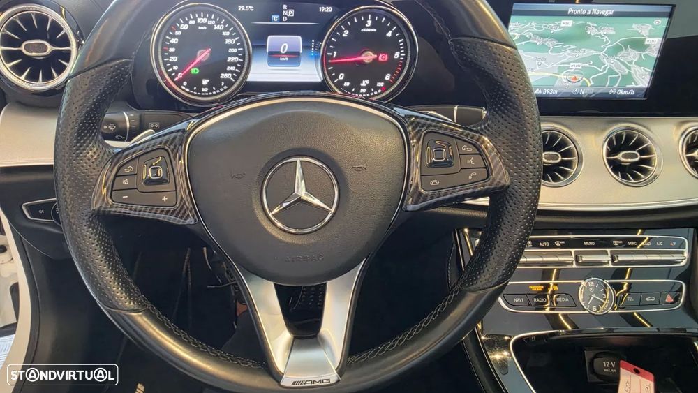 Mercedes-Benz E 220 d Cabrio 9G-Tronic AMG Line - 44