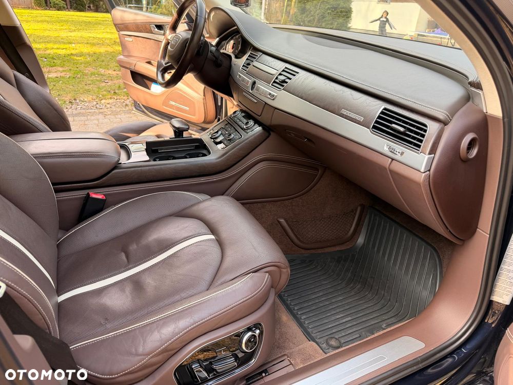 Audi A8 4.2 FSI L Quattro - 10