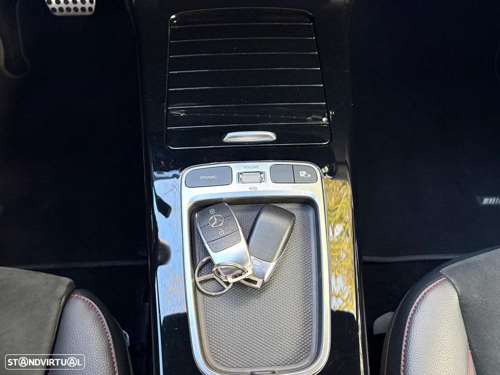 Mercedes-Benz A 200 AMG Line Aut. - 43