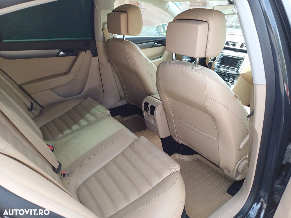 Volkswagen Passat 2.0 TDI BlueMotion Tehnology Highline - 8
