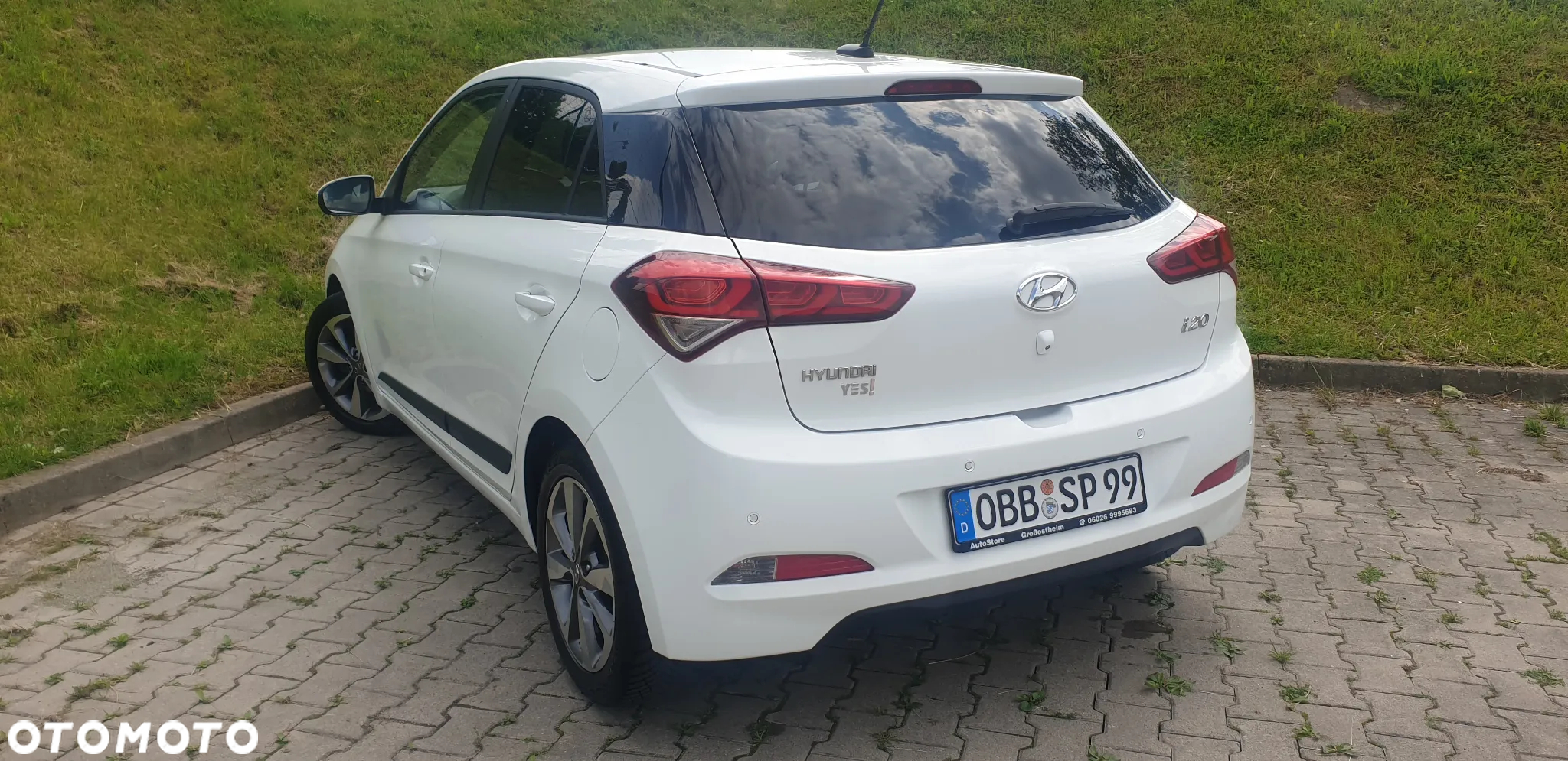 Hyundai i20 1.4 YES Gold - 11