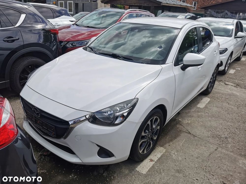 Mazda 2 SKYACTIV-G 90 White Edition - 1