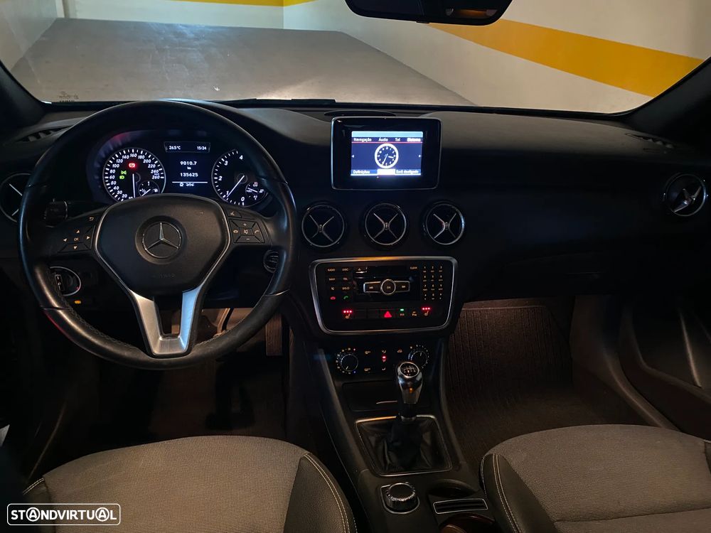 Mercedes-Benz A 180 CDI (BlueEFFICIENCY) - 11