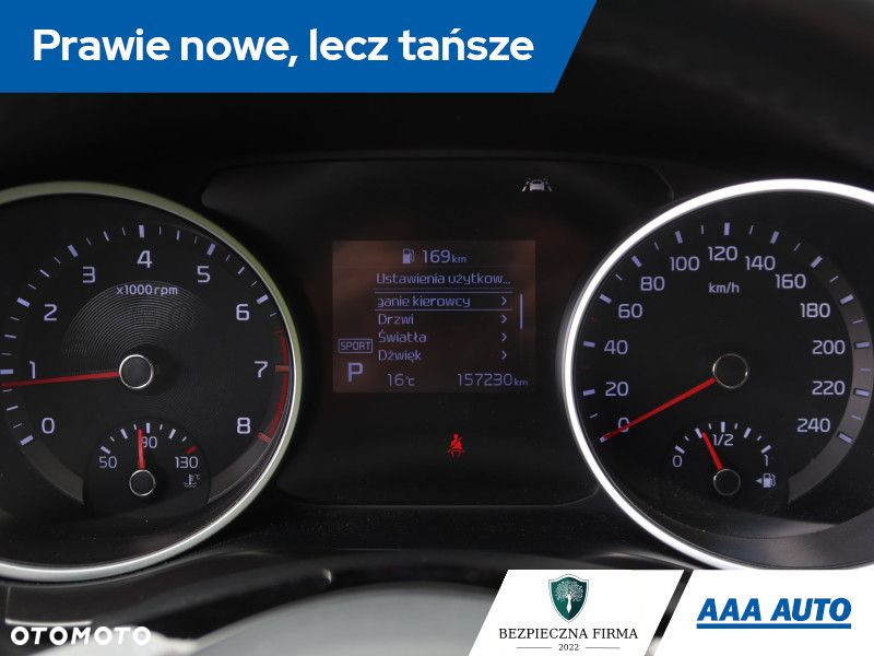 Kia Ceed - 12