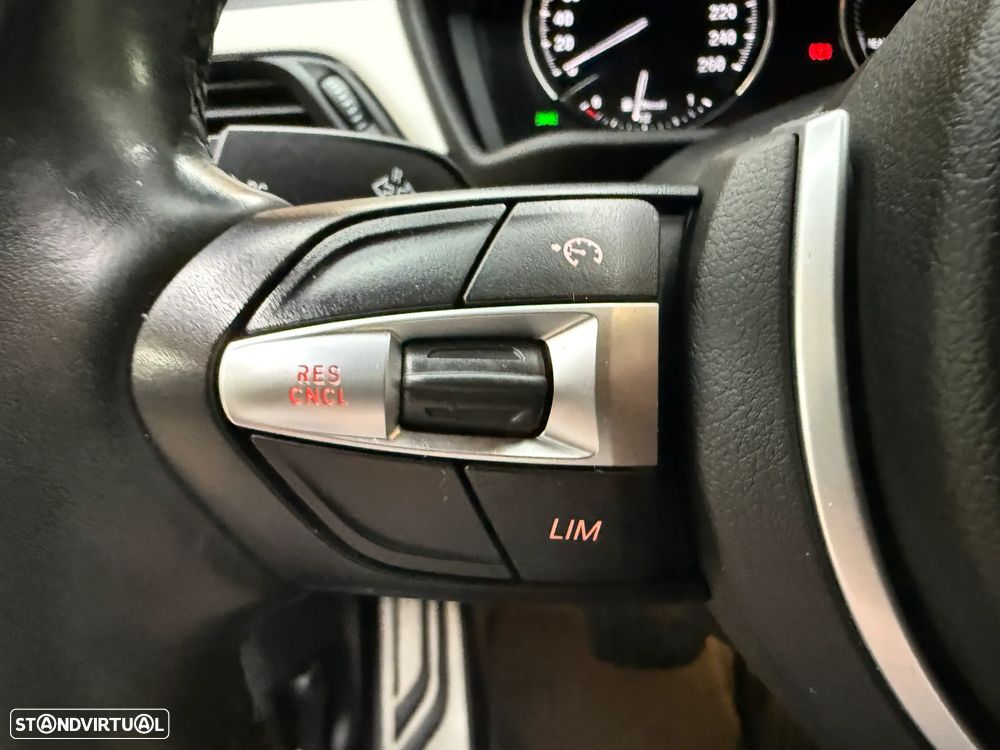 BMW X2 16 d sDrive Auto Pack M - 33