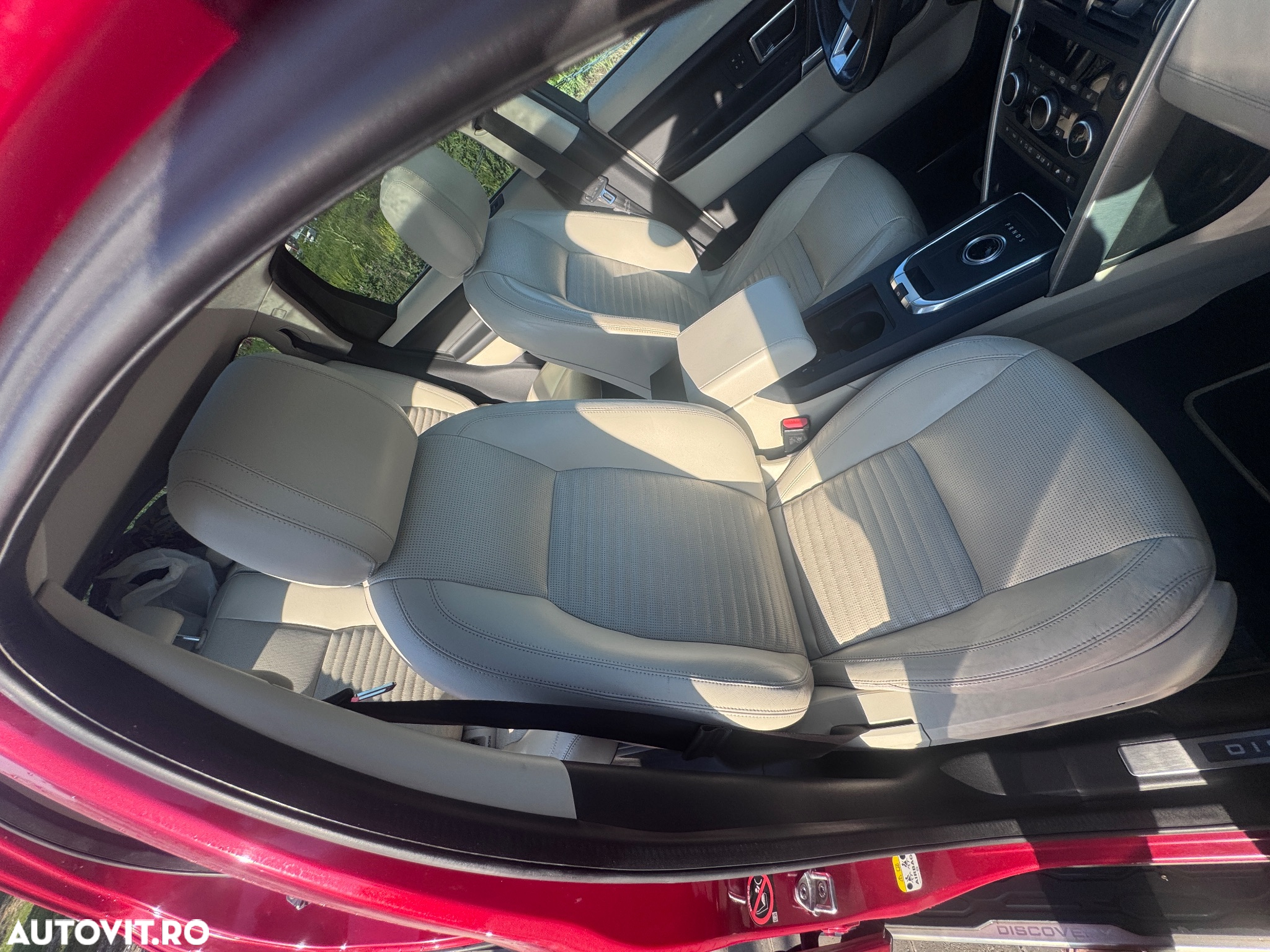 Land Rover Discovery Sport 2.0 l TD4 HSE Luxury Aut. - 7