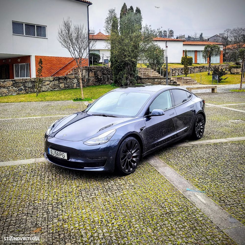 Tesla Model 3 Long Range AWD Dual Motor Performance - 19