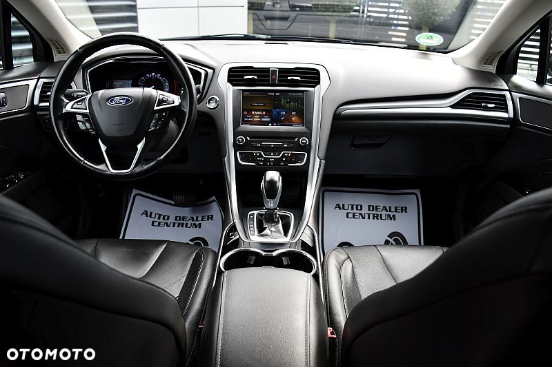 Ford Mondeo 2.0 Hybrid Titanium - 27