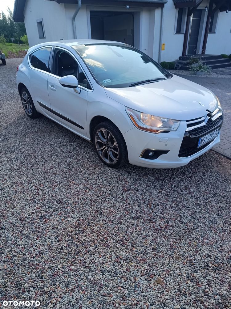 Citroën DS4 THP 200 SportChic - 2