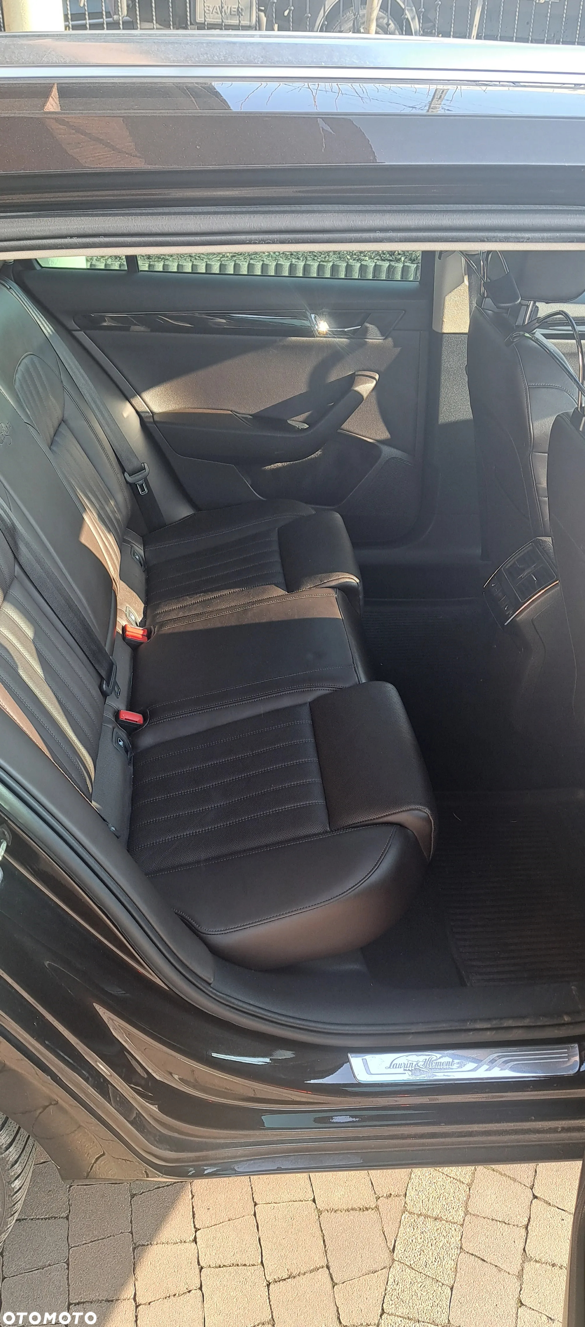 Skoda Superb 2.0 TDI 4x4 L&K DSG - 10