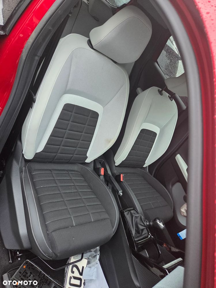 Citroën C4 - 7