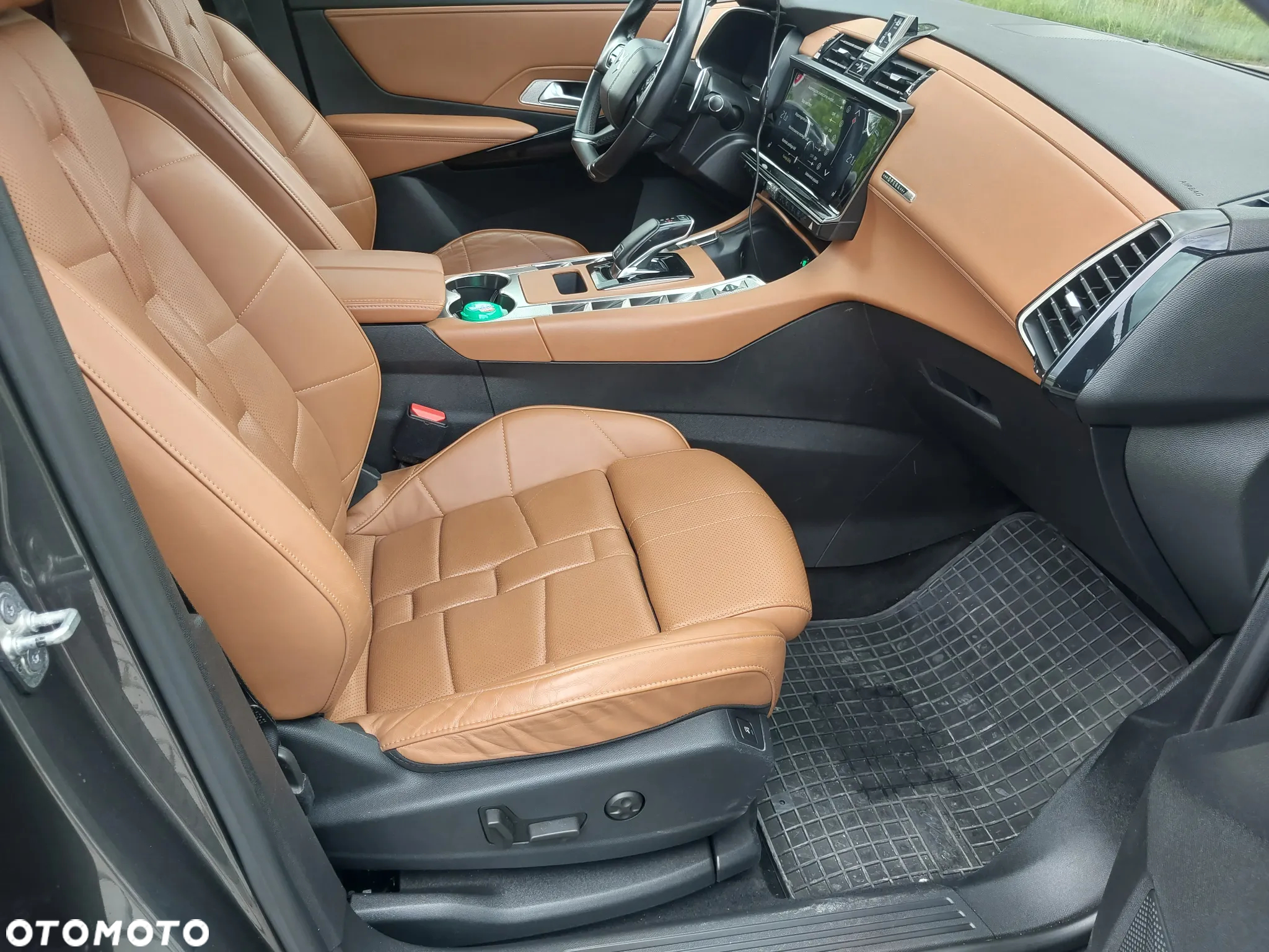 DS Automobiles DS 7 Crossback 2.0 BlueHDi Grand Chic - 29