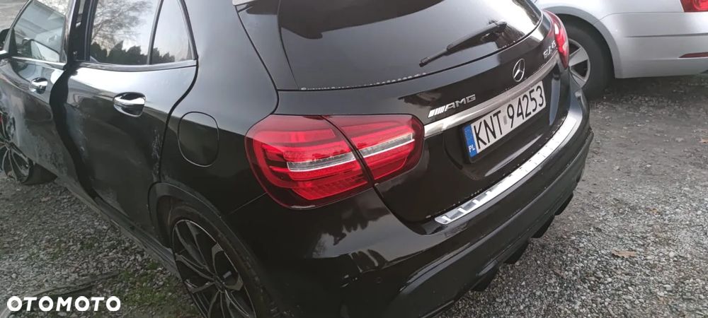 Mercedes-Benz GLA AMG 45 4-Matic - 7