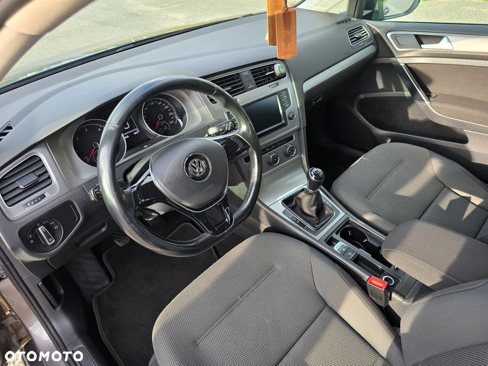 Volkswagen Golf 1.6 TDI BlueMotion Trendline - 14
