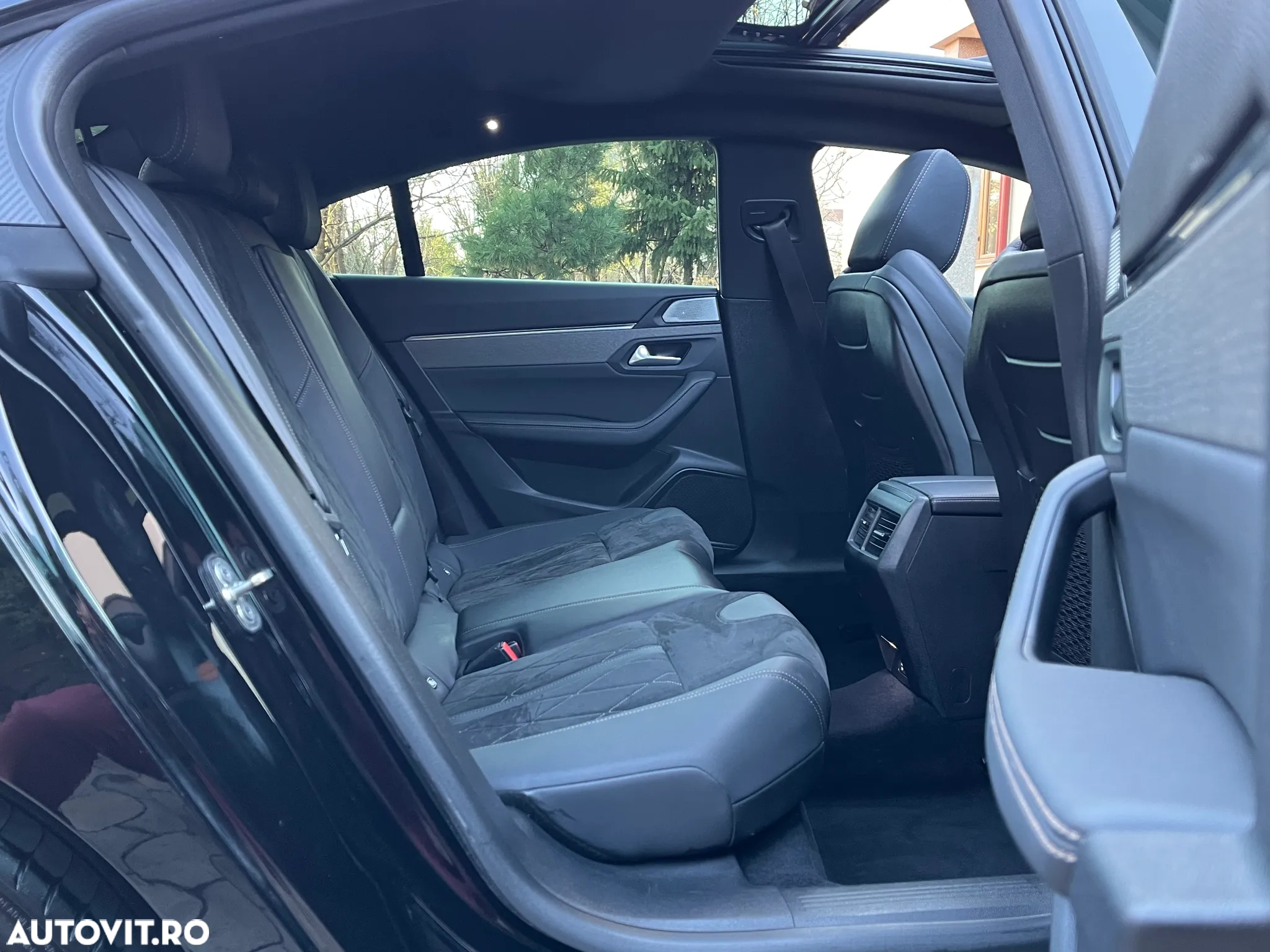 Peugeot 508 PureTech 180 EAT8 GT - 8