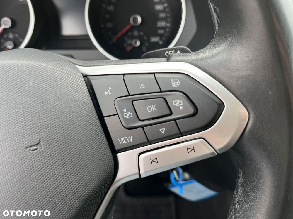 Volkswagen Tiguan - 22