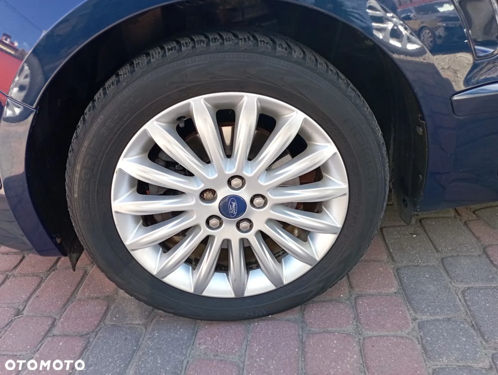 Ford S-Max 1.6 T Trend - 23