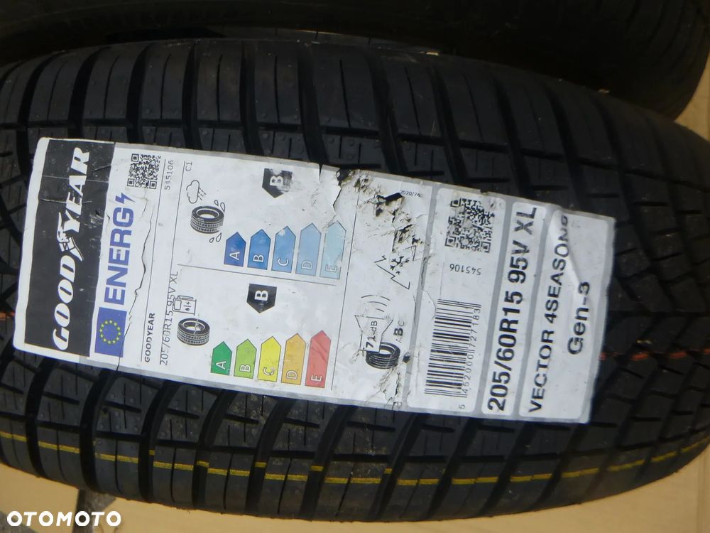 2x nowa opona całoroczna Goodyear Vector 4Seasons Gen-3 205 60 r15 95v - 2