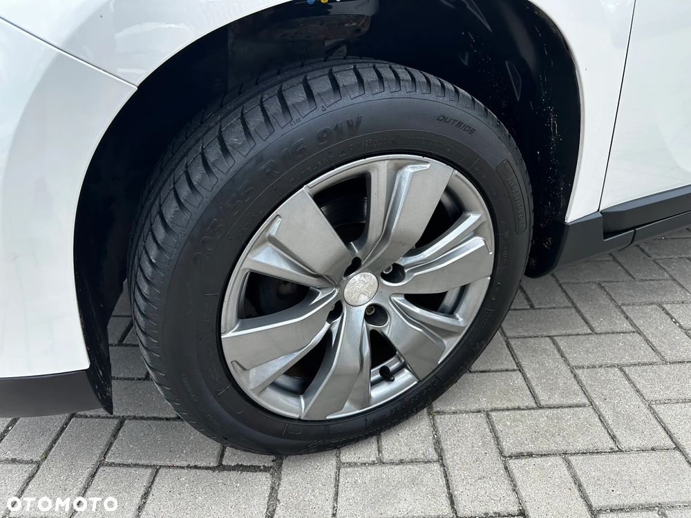 Peugeot 2008 - 29