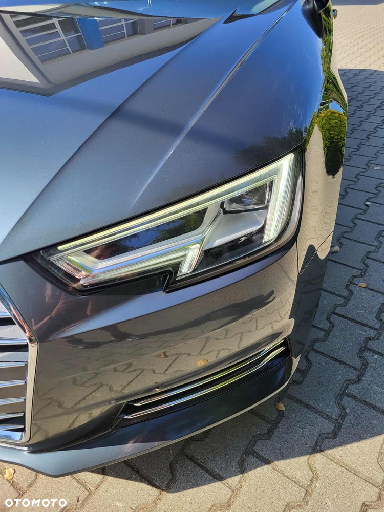 Audi A4 Avant 2.0 TDI Sport S tronic - 29