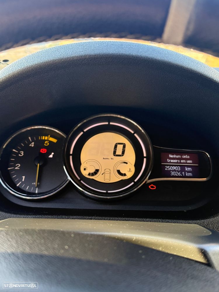 Renault Mégane Coupe - 9