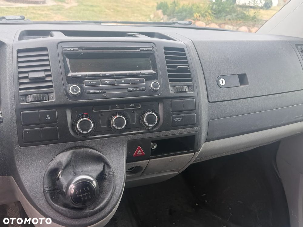 Volkswagen Transporter L1H2 - 11
