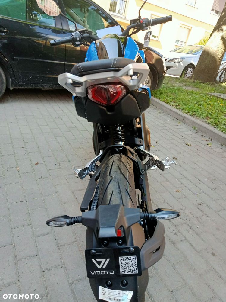 Vmoto STASH - 11