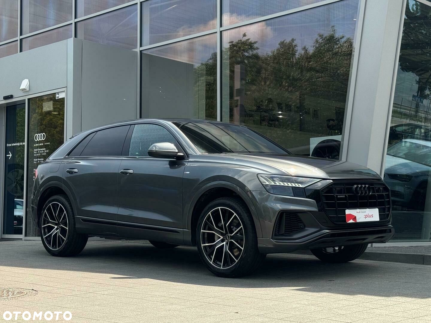 Audi Q8 - 9