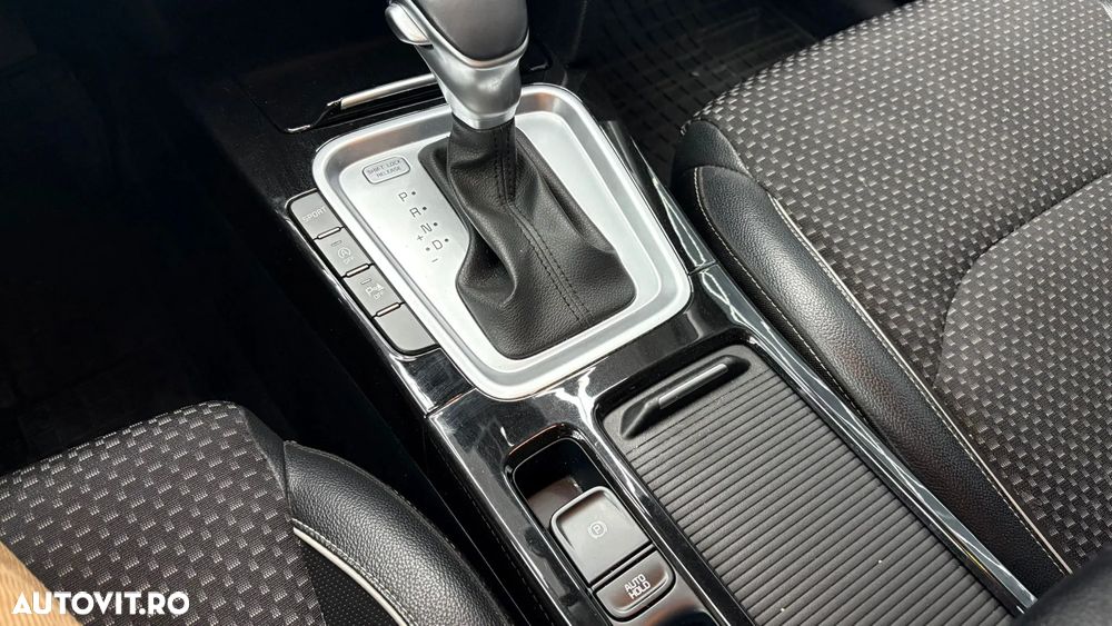 Kia XCeed 1.4 T-GDI 7DCT City+ - 14