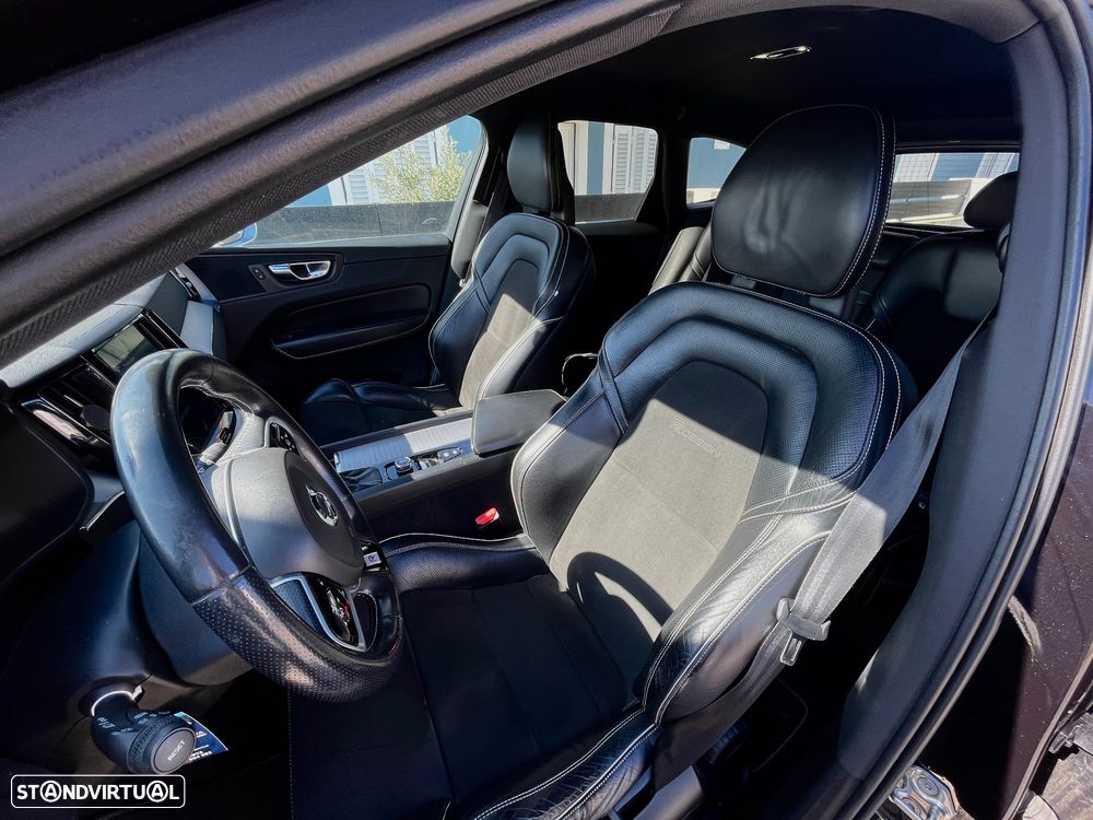 Volvo XC 60 2.0 D4 R-Design AWD Geartronic - 7