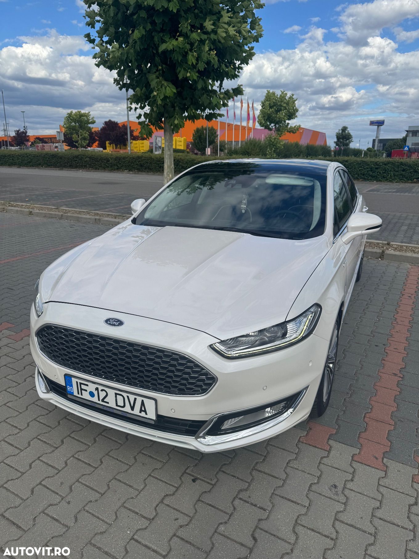 Ford Mondeo Vignale 2.0 Hybrid - 1