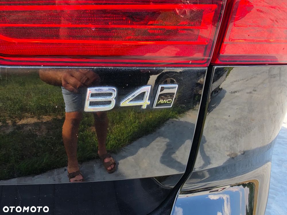 Volvo XC 60 B4 D AWD Geartronic Inscription - 18
