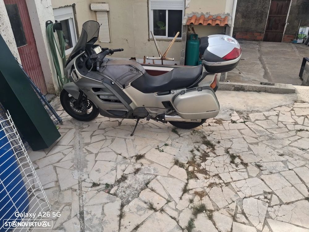 Honda Pan European - 5