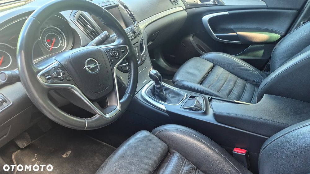Opel Insignia - 20