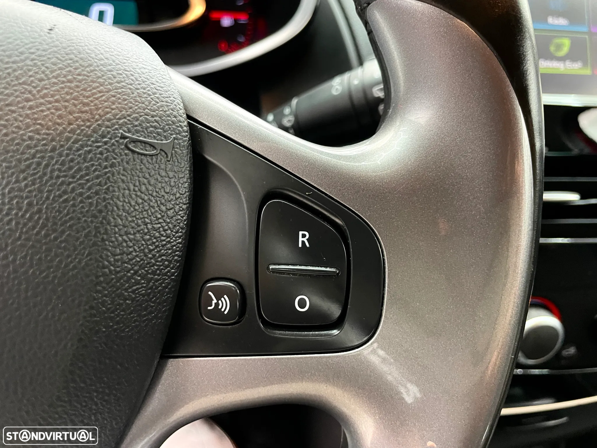 Renault Clio 0.9 TCe Limited - 21