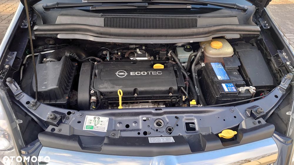 Opel Zafira 1.8 Navi - 11