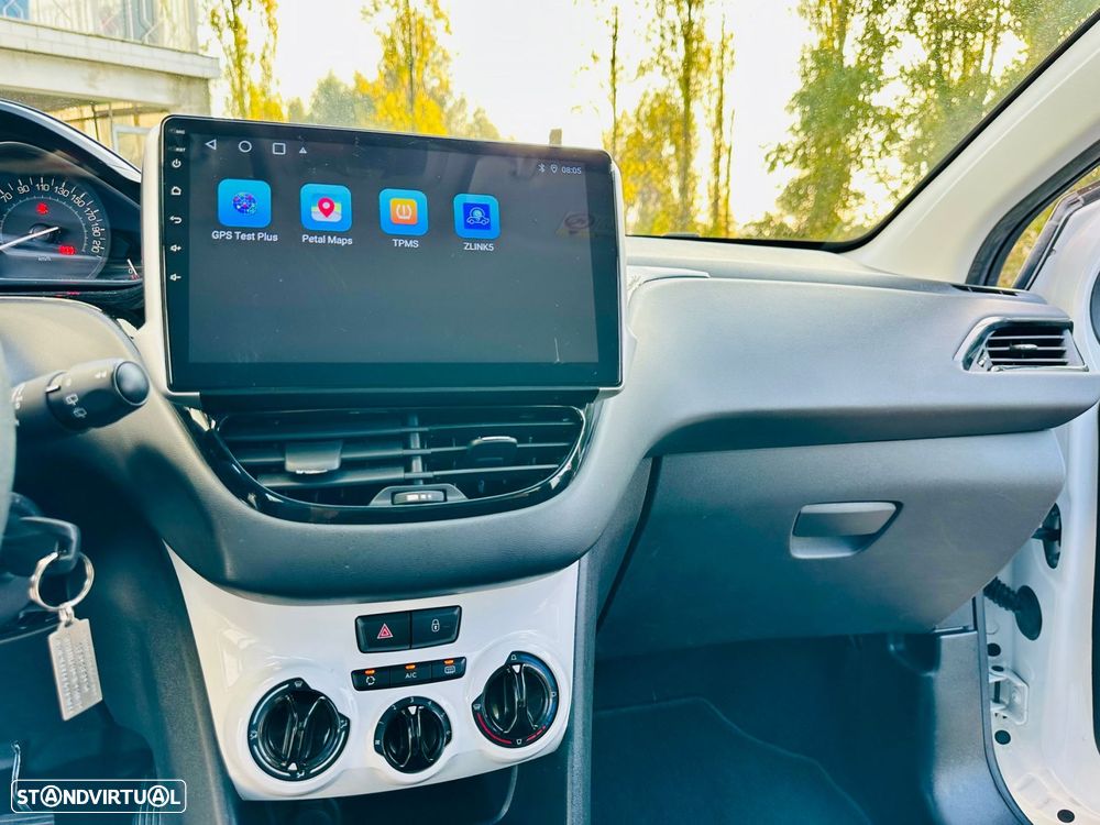 Peugeot 208 1.0 PureTech Access - 19