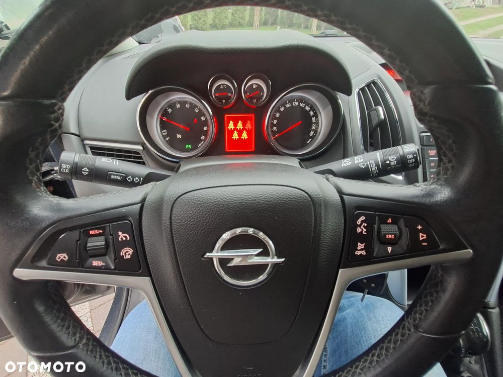 Opel Zafira 1.4 Turbo (ecoFLEX) Start/Stop Active - 13